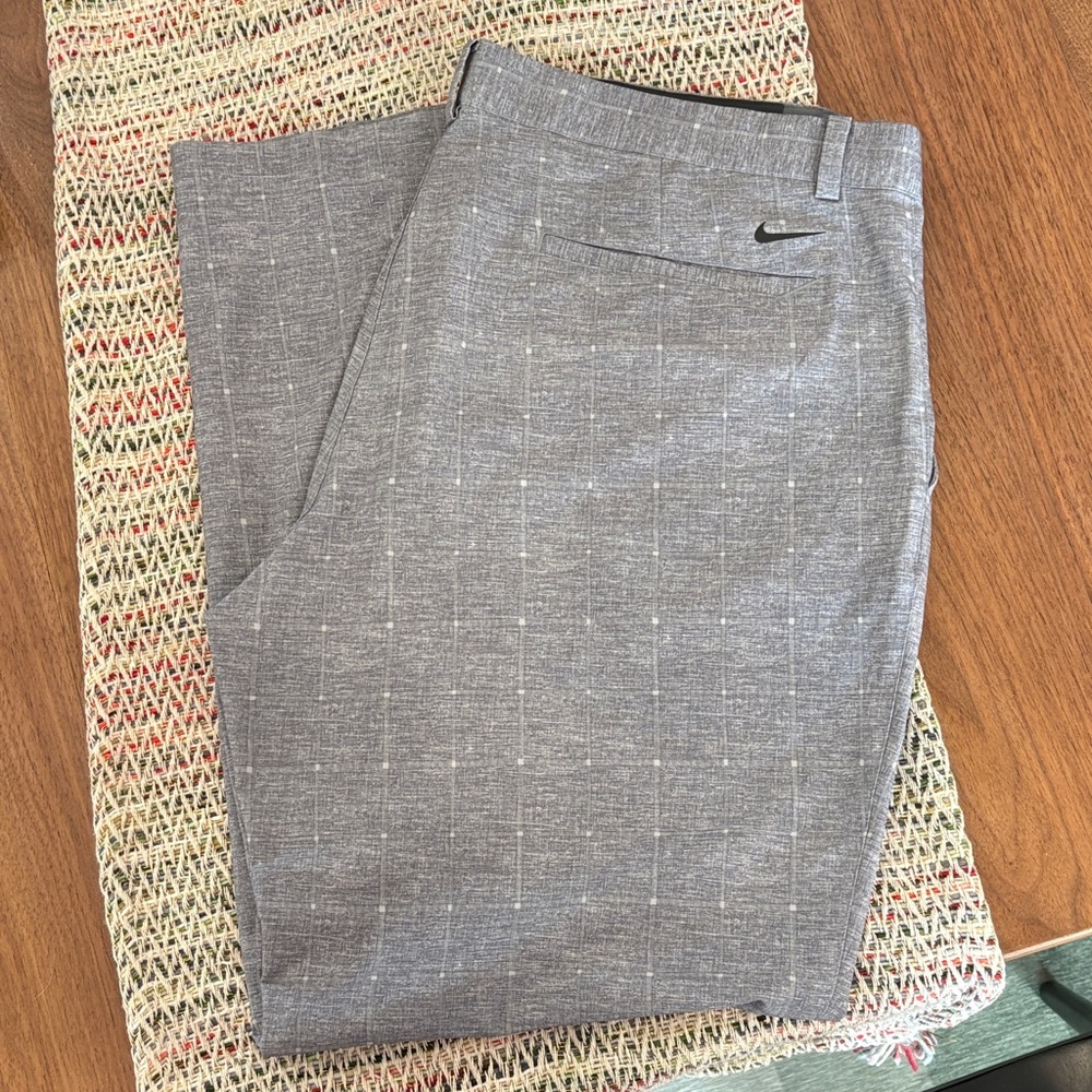 Nike Heather Gray Casual Pants